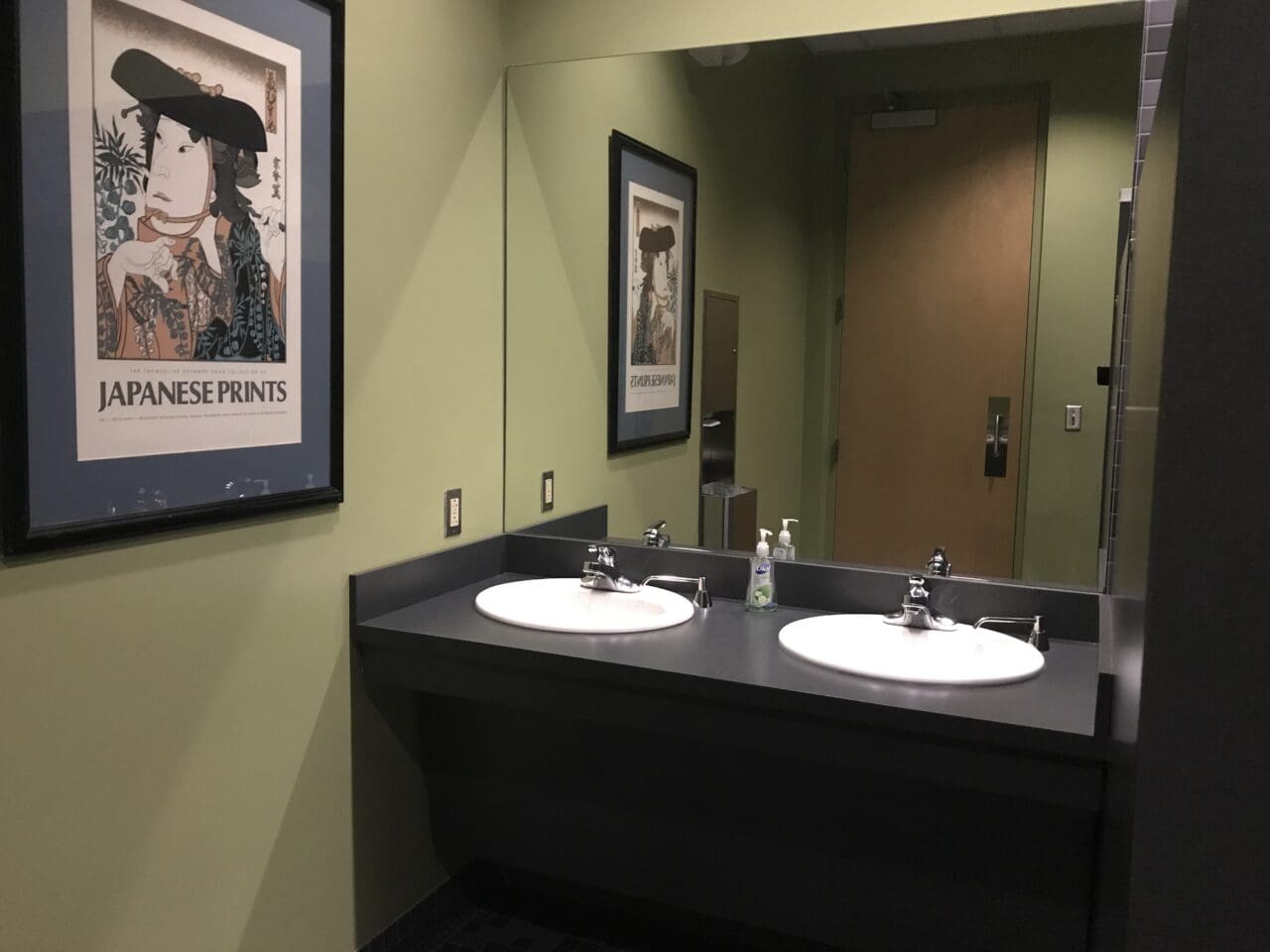 Rent the Facility - acadianacenterforthearts.org