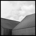 Dark Wave / Light Room